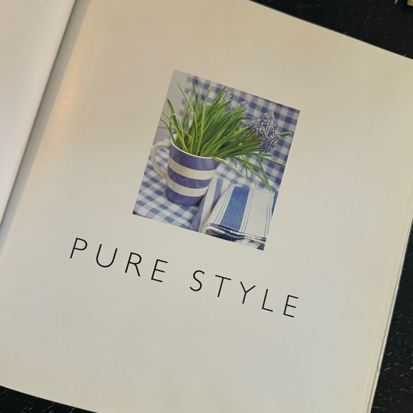 PURE STYLE hardcover home design book / shelter decorating by Jane Cumberbatch - Picture 2 of 8